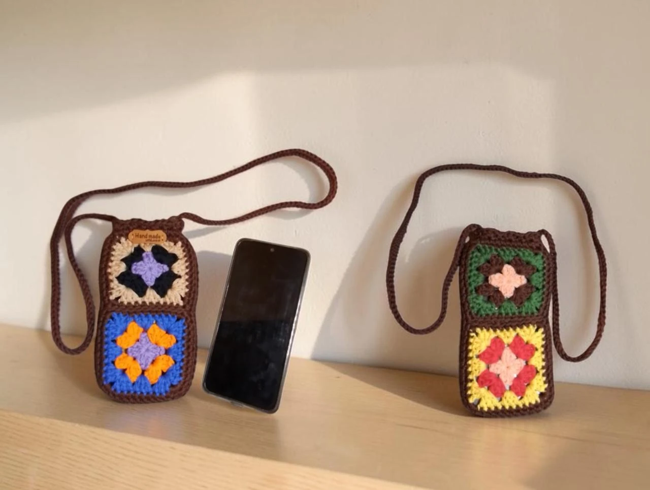 Pochette téléphone bandoulière marron multicolore 19x9 en 100% coton Neuf Fait M